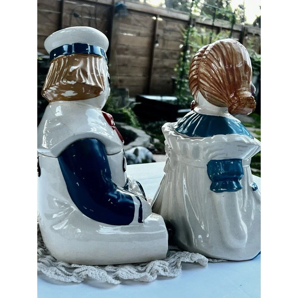 Royal adorable vintage